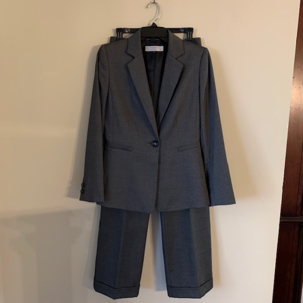 TAHARI ASL 2PC Pant Suit size 4